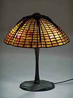 15" Spider Tiffany table lamp on Mushroom bronze base