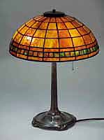 16"  Geometric tiffany lamp